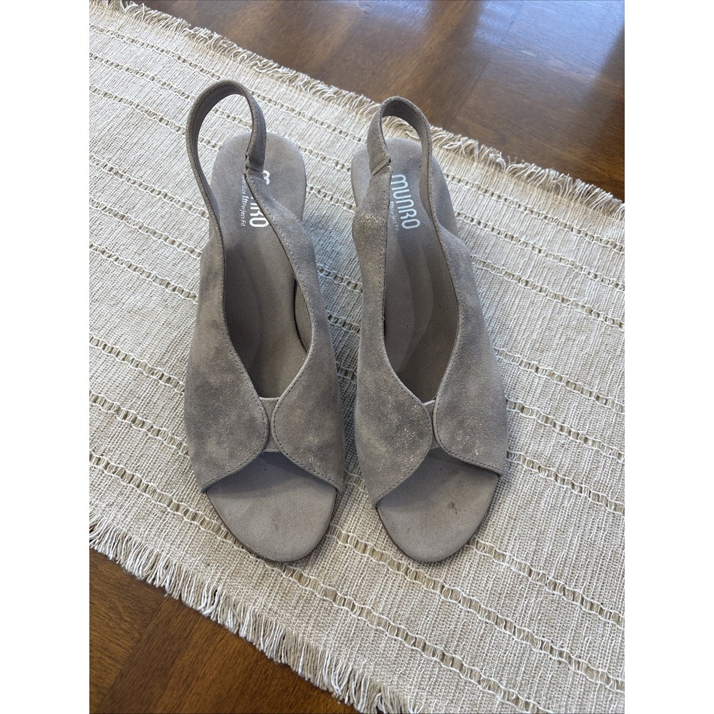 Munro Rochelle Slingback Sandal metallic flecks Peep toe Size 10M